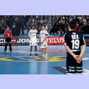 Schweigeminute zu Ehren der Schiedsrichterbr�der Methe/Methe.