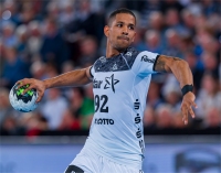 Raul Santos in action. Raul Santos in action.