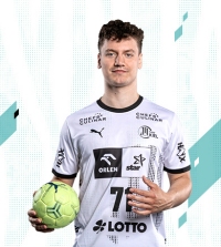 Elias Ellefsen &aacute; Skipag&oslash;tu.