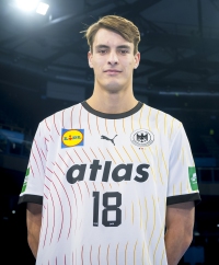 Julian Köster. Julian Köster.