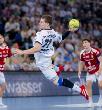 Elias Ellefsen &aacute; Skipag&oslash;tu in action.