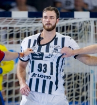 Veron Nacinovic in action. Veron Nacinovic in action.