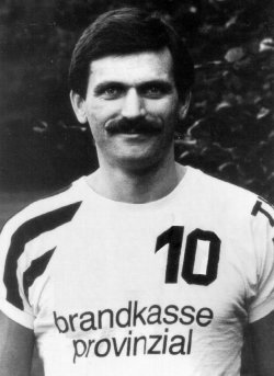 Josef Willisch. Josef Willisch.