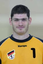 Hoch lebe Henning Fritz: Mit seinen Paraden rettete der Kieler Keeper die Chance auf einen deutschen Olympiasieg. Hoch lebe Henning Fritz: Mit seinen Paraden rettete der Kieler Keeper die Chance auf einen deutschen Olympiasieg.